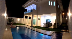 Casa Alto Padrão com Ótima Área de Lazer